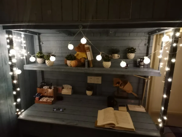 快來看看西希的寢室有多美