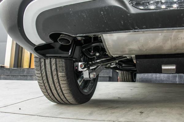 實拍比亞迪唐，配2.0T+6AT動力，7座佈局，到底香不香？