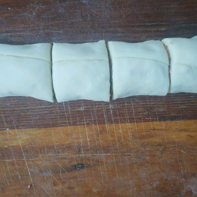 在家不知道吃什麼,吃蔥花火腿餅就對了 在家不知道吃什麼,吃蔥花火腿餅就對了