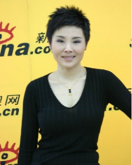 51歲的張邁，就這樣改寫了她的結局，苦盡甘來終無遺憾