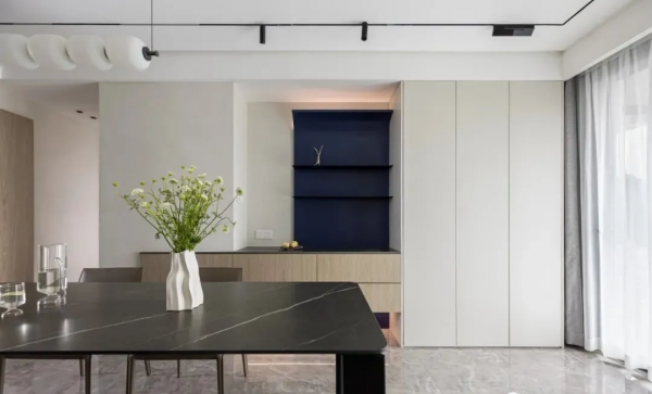 改造90㎡精裝房，客餐廳一體、雙衛生間、衣帽間…拒絕千篇一律