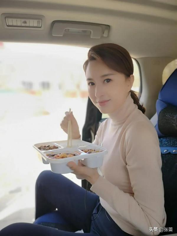 央視主持女神張蕾