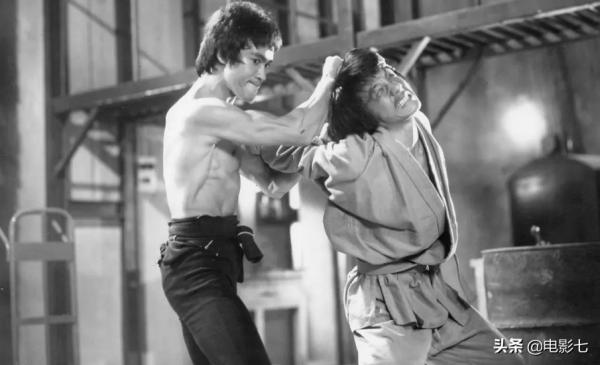 請來100位動作明星,拍了部真正的功夫片,可惜上映9天票房僅93萬 請來100位動作明星,拍了部真正的功夫片,可惜上映9天票房僅93萬