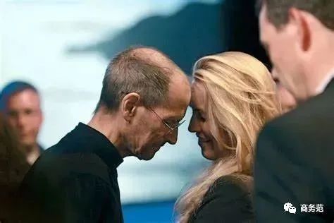 喬布斯小女兒走秀,長女從小被嫌棄,“富養”vs“棄養”差別大.. 喬布斯小女兒走秀,長女從小被嫌棄,“富養”vs“棄養”差別大..