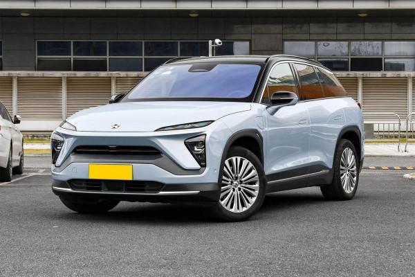 零百加速4.7秒,軸距2米9,開出去回頭率十足,帶你看蔚來ES6 零百加速4.7秒,軸距2米9,開出去回頭率十足,帶你看蔚來ES6