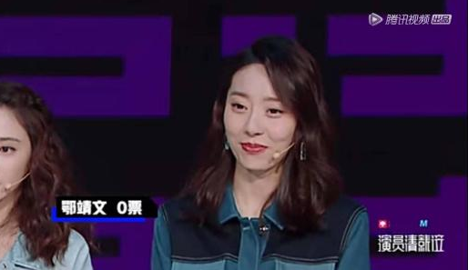 劉德華、星爺、宋丹丹齊上陣，捧不紅她一個人，經紀人就差跪下了