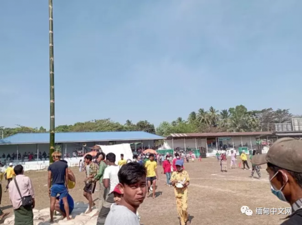 參加聯邦節慶典後，緬甸小鎮發生群體感染新冠事件