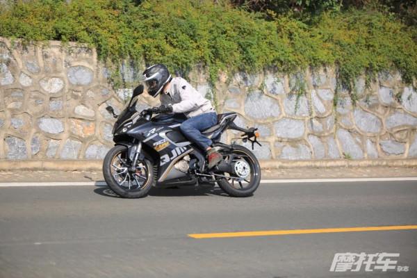 車評：不止顏值取勝！不到2萬元的賽250很能打