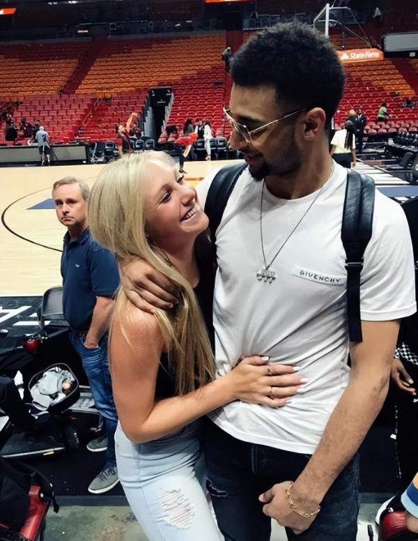 沒了,掘金的總冠軍沒了,2大頂薪都不打,約基奇還怎麼玩? 沒了,掘金的總冠軍沒了,2大頂薪都不打,約基奇還怎麼玩?