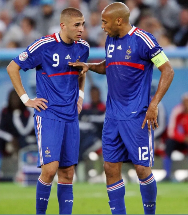 亨利和本澤馬誰才是法國足壇最偉大的射手? 亨利和本澤馬誰才是法國足壇最偉大的射手?