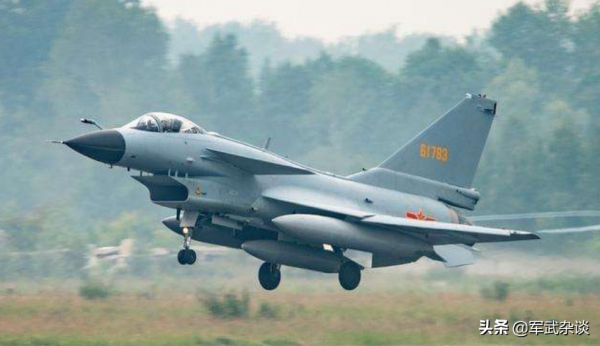 拿殲-10A當教練機?200多架殲-10A服役才沒幾年,有升級必要嗎? 拿殲-10A當教練機?200多架殲-10A服役才沒幾年,有升級必要嗎?