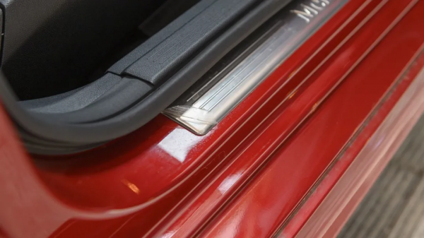 新車的質感卻只要一半的價格——二手賓士CLS260 新車的質感卻只要一半的價格——二手賓士CLS260