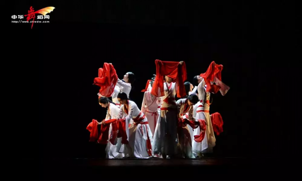 北舞《梁祝》演出劇照 北舞《梁祝》演出劇照