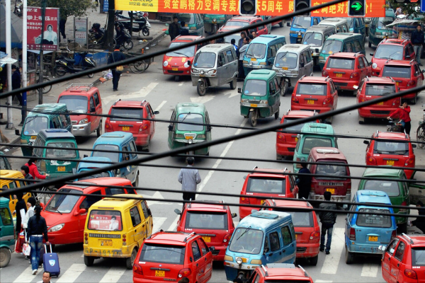 “接娃電動車”用不用考駕照？回覆來了，保險、上牌問題也已有解