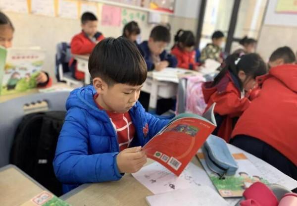 有一種&OpenCurlyDoubleQuote;心機&rdquo;叫班主任安排座位，看似很公平，實際上套路滿滿