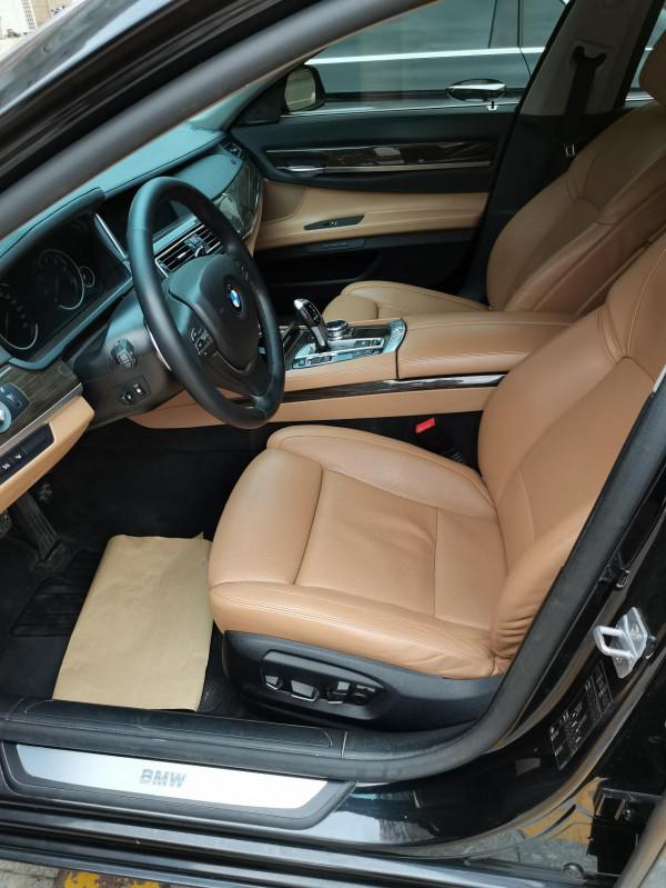 高手請進來研究,寶馬740,庫存6年的新車,表顯近8千公里? 高手請進來研究,寶馬740,庫存6年的新車,表顯近8千公里?