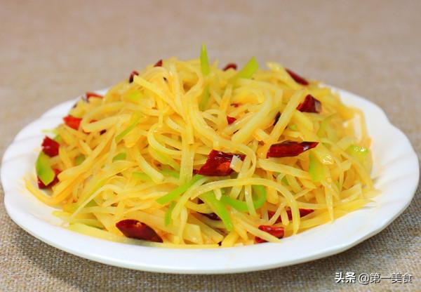 酸辣土豆絲想要做得好吃,切記不要直接下鍋炒,廚師長教你如何做 酸辣土豆絲想要做得好吃,切記不要直接下鍋炒,廚師長教你如何做