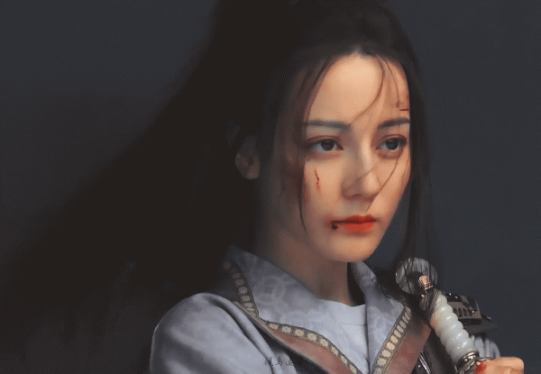 明星古裝戰損名場面：成毅讓人心疼，任嘉倫鄧倫顏值演技雙高