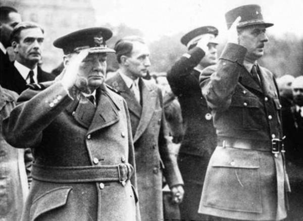 1949年紫石英號遭炮轟，英國要報復，毛主席：丘吉爾，你報復什麼