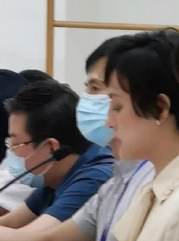 受封殺影響？眾明星赴黨校演藝界培訓，孫儷唐嫣淡妝出席坐姿嚴謹