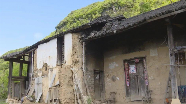 1942年，美軍少校打靶5槍40環，許光達：只用一槍贏下比賽