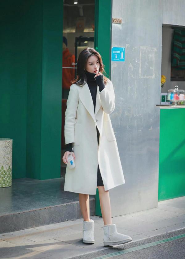 看街拍 學搭配：12組秋冬大衣&amp;風衣穿搭示範