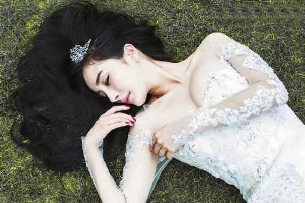 氣質女星大圖集---楊冪