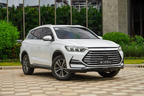 不選哈弗長安就選它!全新發動機超省油,10萬出頭就能買 不選哈弗長安就選它!全新發動機超省油,10萬出頭就能買