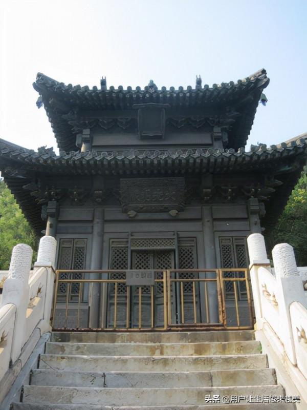 頤和園是中國清朝時期四座大型皇家園林之一 頤和園是中國清朝時期四座大型皇家園林之一