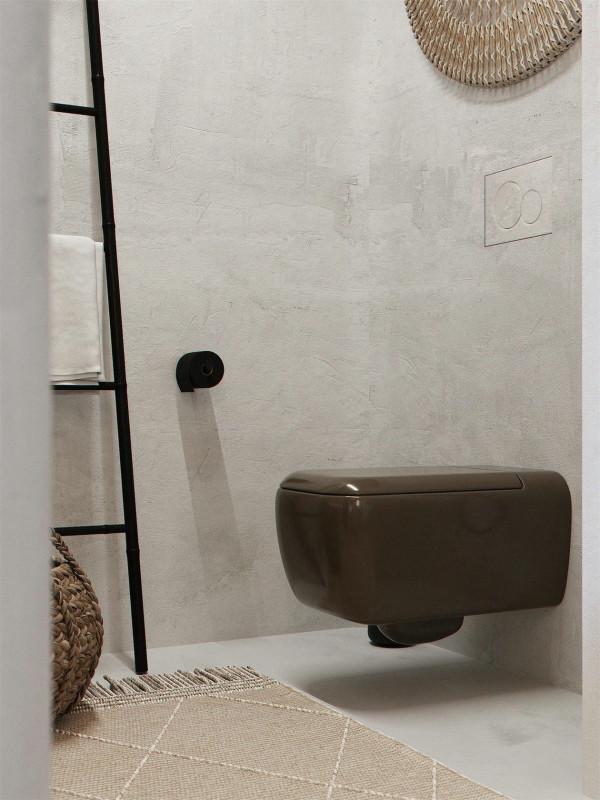 灰白色調詫寂風公寓，讓人倍感舒適