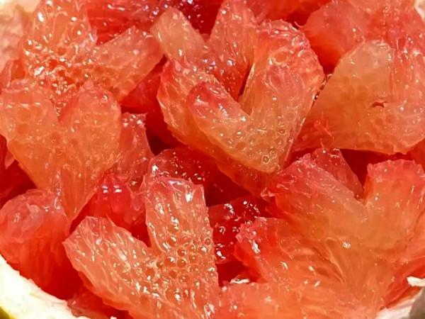 農大拍了拍你說:“入冬八件套準備好了嗎?” 農大拍了拍你說:“入冬八件套準備好了嗎?”