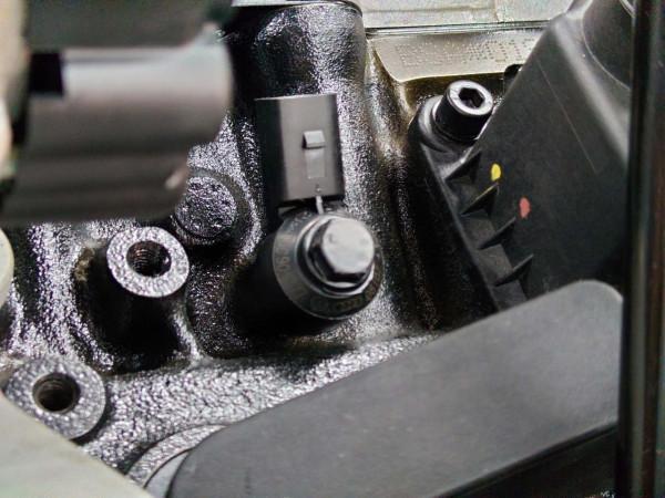 忙裡偷閒｜完美修復一臺桑塔納旅行版的發變系統，結尾治癒強迫症