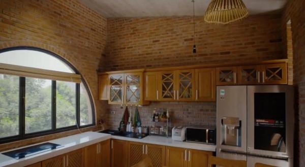 紅磚毛坯房不但能藝術也能很適用