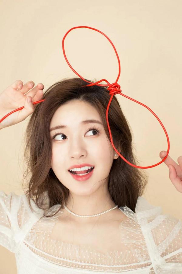 趙露思，青年演員，猶如怒放的玫瑰