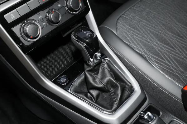 途鎧VS探影，兄弟車型之爭！