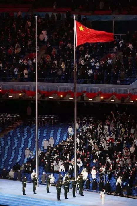 驕傲！這位河南兵為冬奧會開幕式國旗護旗