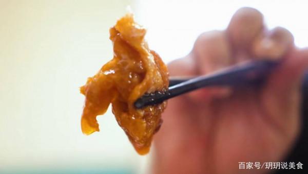 天津正宗黃門臉，面積不足10平米，30年只有5張桌子