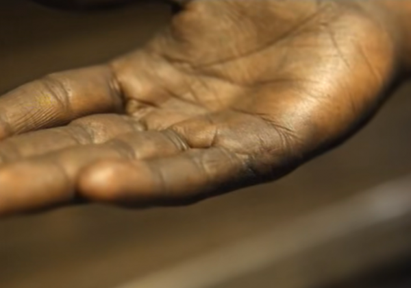 童工成災的孟加拉,孩子會走路就要幹活,沒有夢想只為生存 童工成災的孟加拉,孩子會走路就要幹活,沒有夢想只為生存