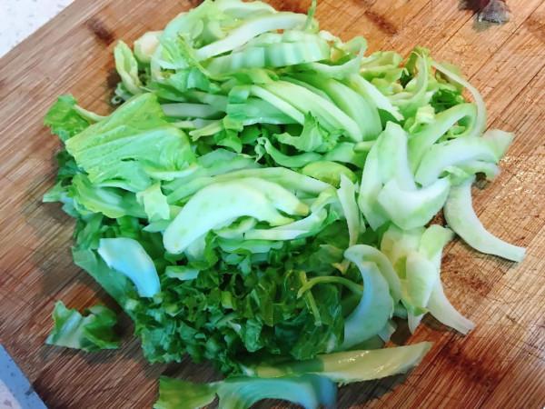 天冷，80歲奶奶最喜歡用臘肉這樣做，軟糯鮮香有營養，好吃還不貴