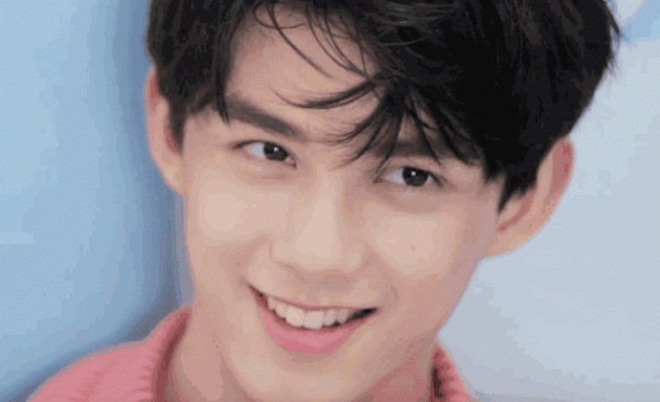 救命！金主爸爸讓你代言化妝品，你卻差點把人禍禍到關門