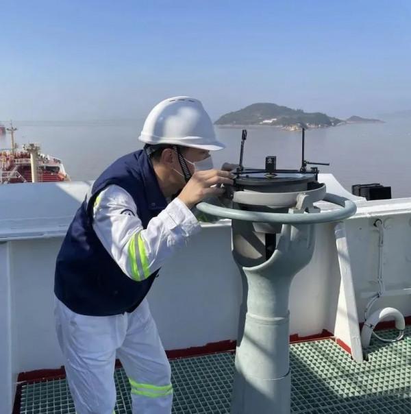 科普丨磁羅經和陀螺羅經差值過大？快測下羅經差吧！