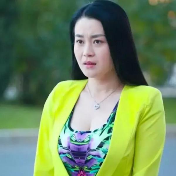 趙本山劇中老婆美照 趙本山劇中老婆美照