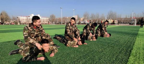 快樂相伴｜跟每天的emo saybye