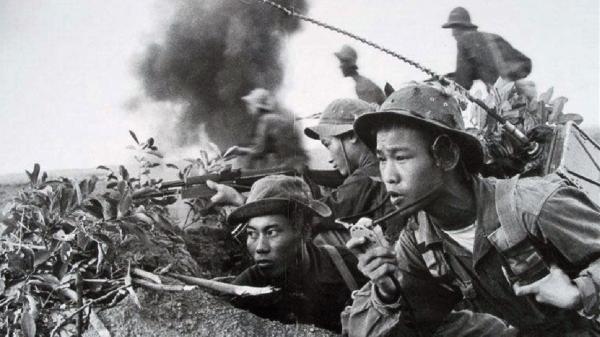 朝鮮戰爭爆發,林彪突然對周總理說:把黃永勝撤下來,換一個人上 朝鮮戰爭爆發,林彪突然對周總理說:把黃永勝撤下來,換一個人上