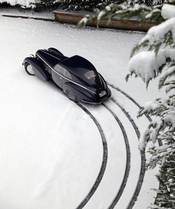 輪上藝術品！1938 阿爾法羅密歐 8C 2900B