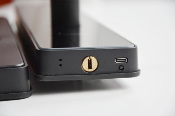 榮耀VOC智慧門鎖X6體驗，手機一碰即開，讓家更舒心