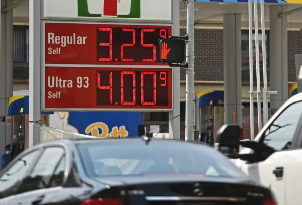 油價上漲，人潮多！？今年假期還不如待在波士頓玩