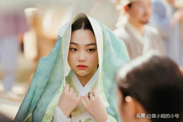 1月正在熱播8部韓劇：《花開時想月》劇情老套，宋慧喬新劇將完結