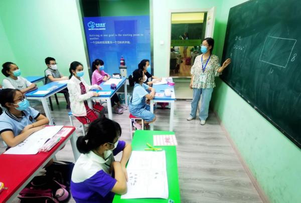 雙減後的新學期，校外培訓機構樂不可支：錢沒少掙，還有了雙休