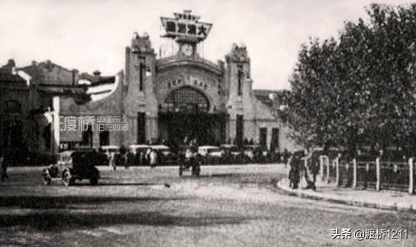 哈爾濱火車站，百張歷史老照片，四代站舍更替，你不一定見過